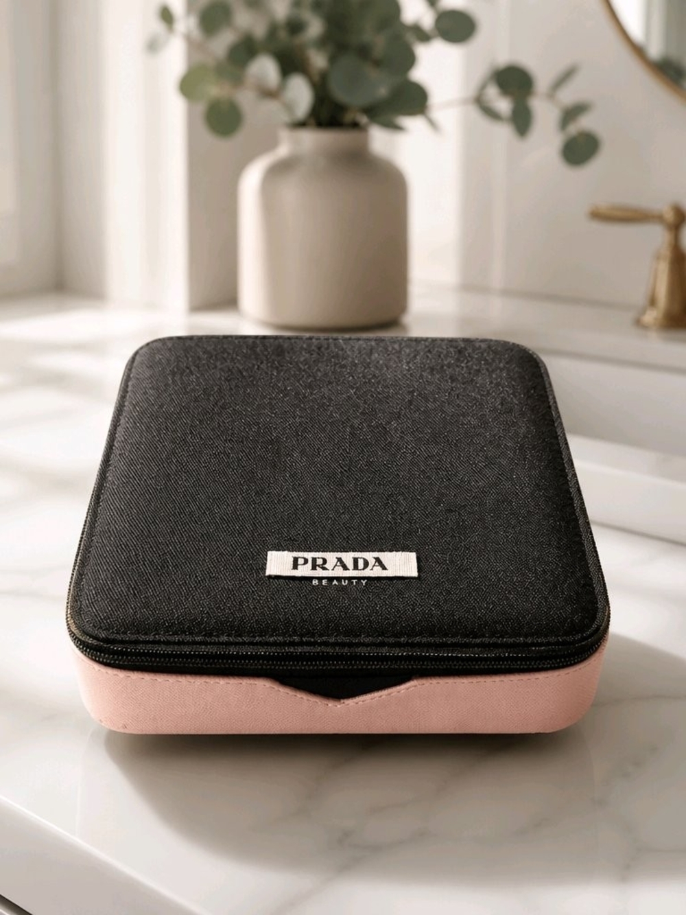 Prada Square Hard-shell Cosmetic Vanity Prada Beauty Black and Pink Travel Case